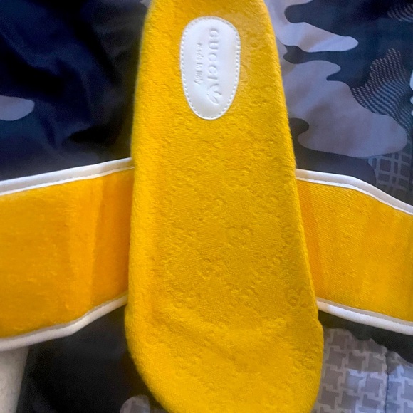 Designer Adidas Slides - Picture 6 of 6